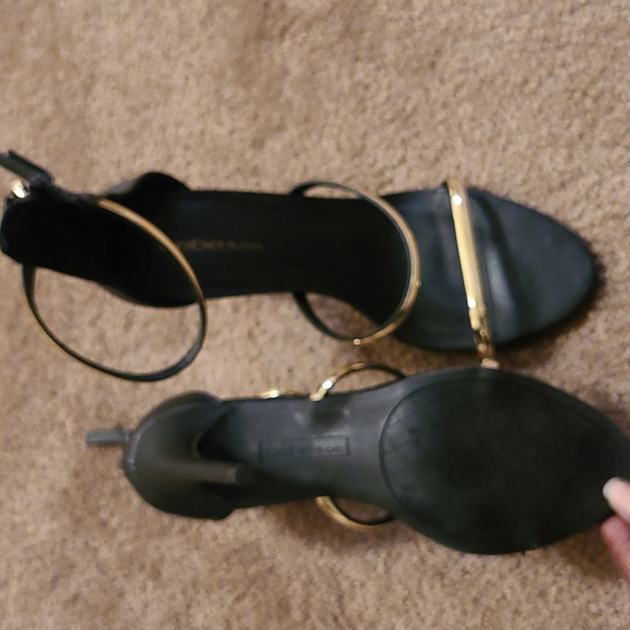 BeBe Heels - Picture 3 of 3